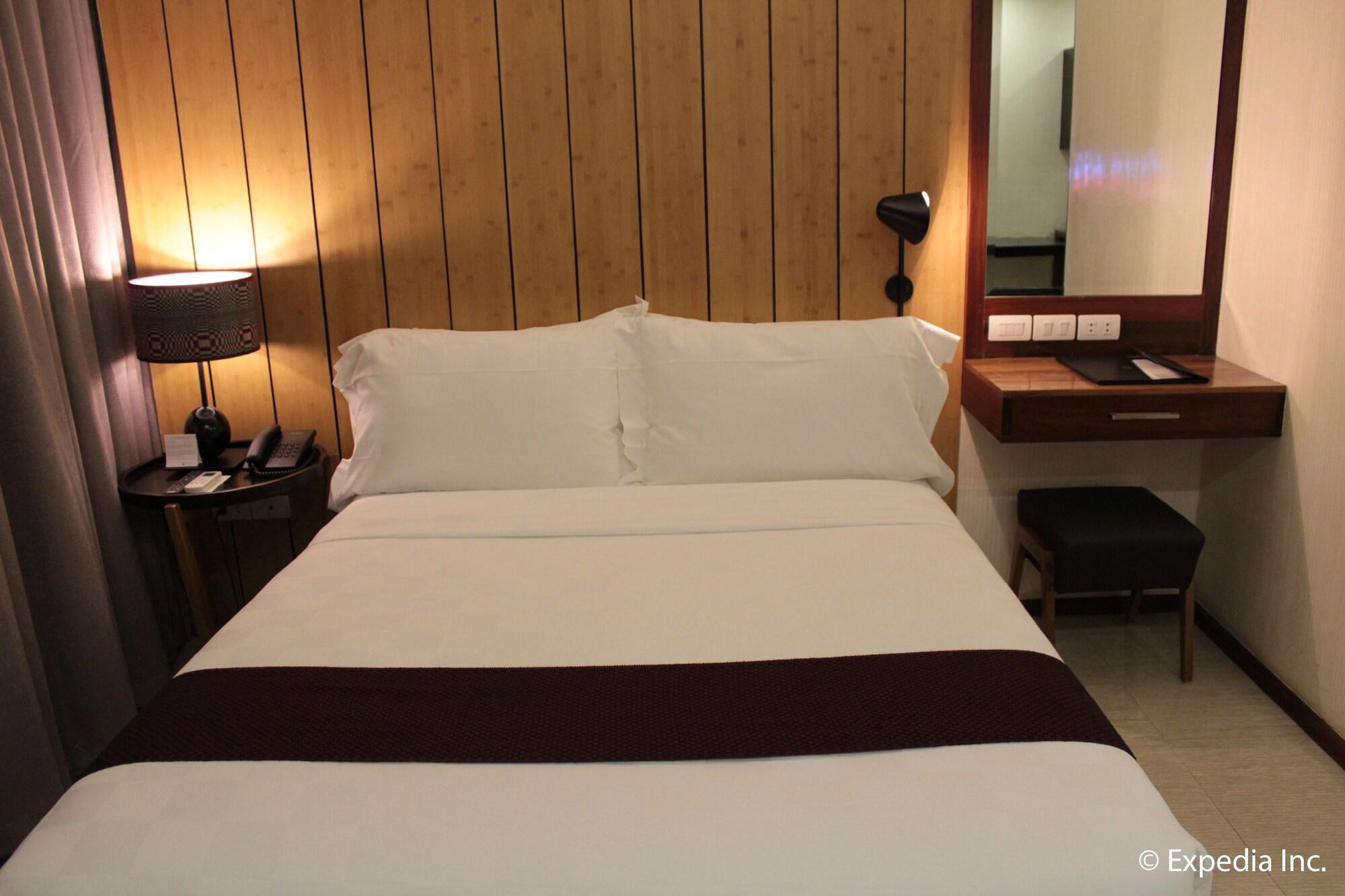 One Vittoria Hotel Виган Екстериор снимка