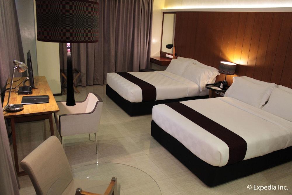 One Vittoria Hotel Виган Екстериор снимка