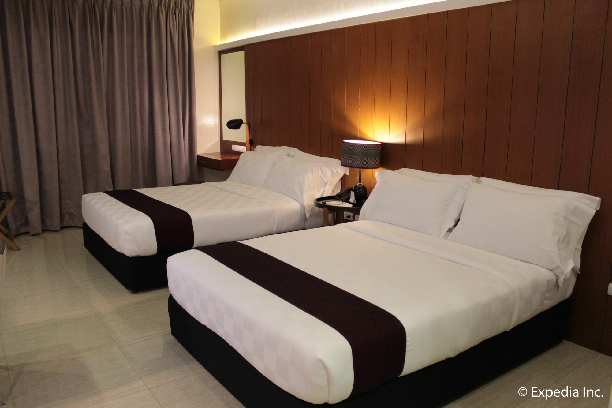 One Vittoria Hotel Виган Екстериор снимка